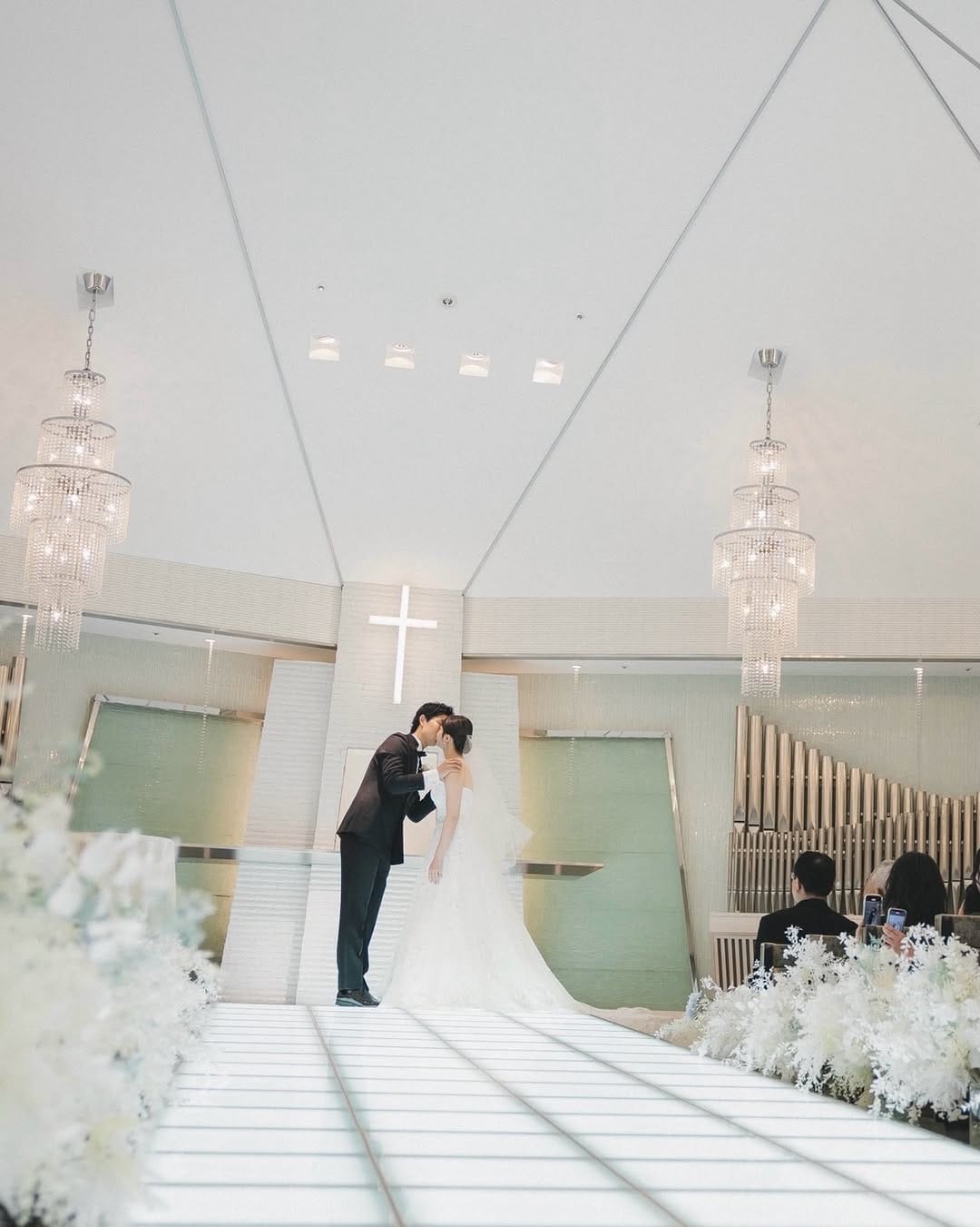Post 5 by アルカンシエルリュクスマリアージュ名古屋｜結婚式場【公式】 on Instagram (carousel)