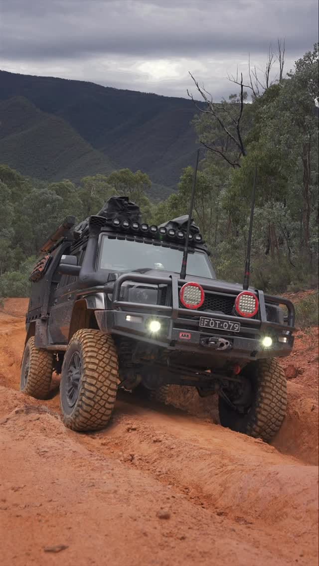 Post 8 by Michael Ellem on Instagram (video)
