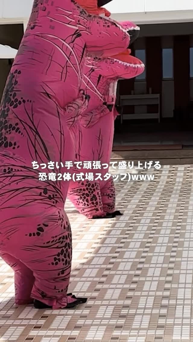 Post 4 by 結婚式場のリアル on Instagram (video)