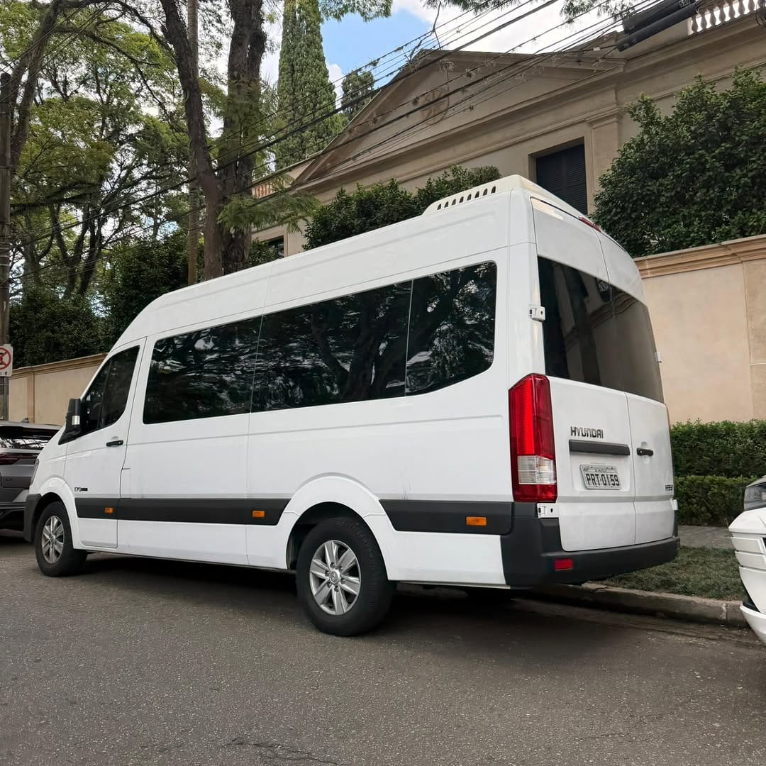 Post 6 by Placa dos Carros on Instagram (carousel)