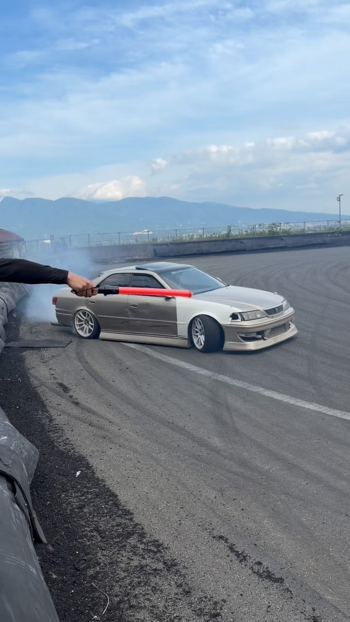Post 4 by kota on Instagram (video)