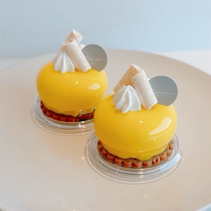 Post 5 by Patisserie Ludique on Instagram (image)