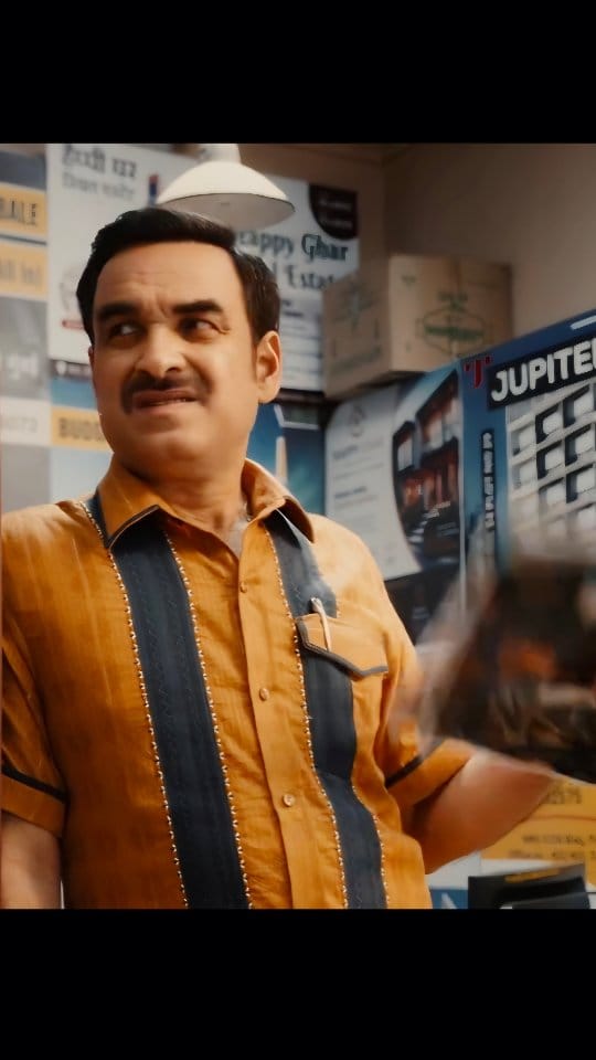 Post 4 by Rajeev Pandey on Instagram (video)