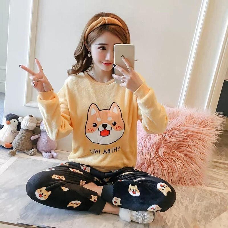 Post 4 by Kawaii Shop I Phone Cases 💕 on Instagram (carousel)