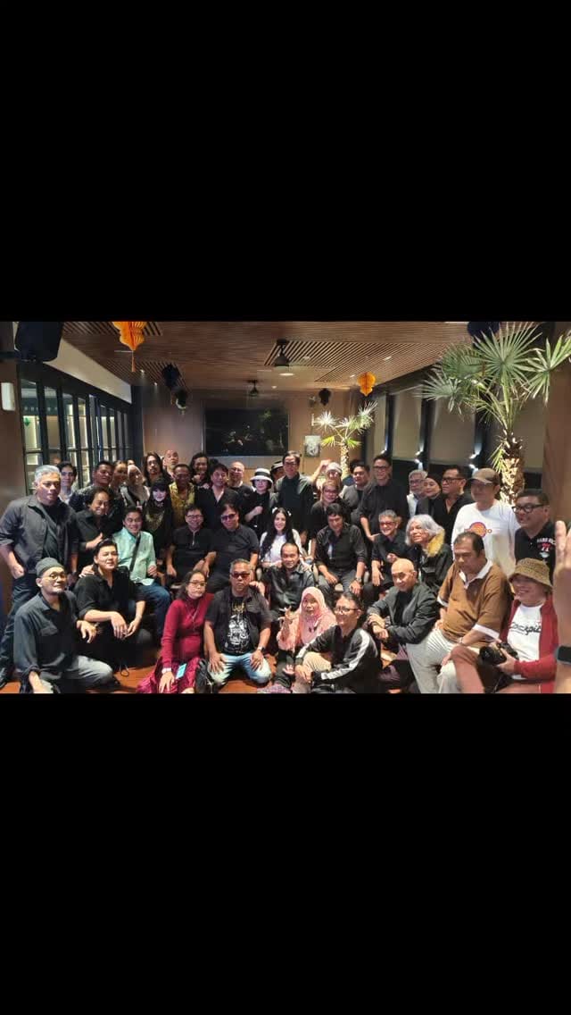 Post 2 by Trison Manurung on Instagram (video)