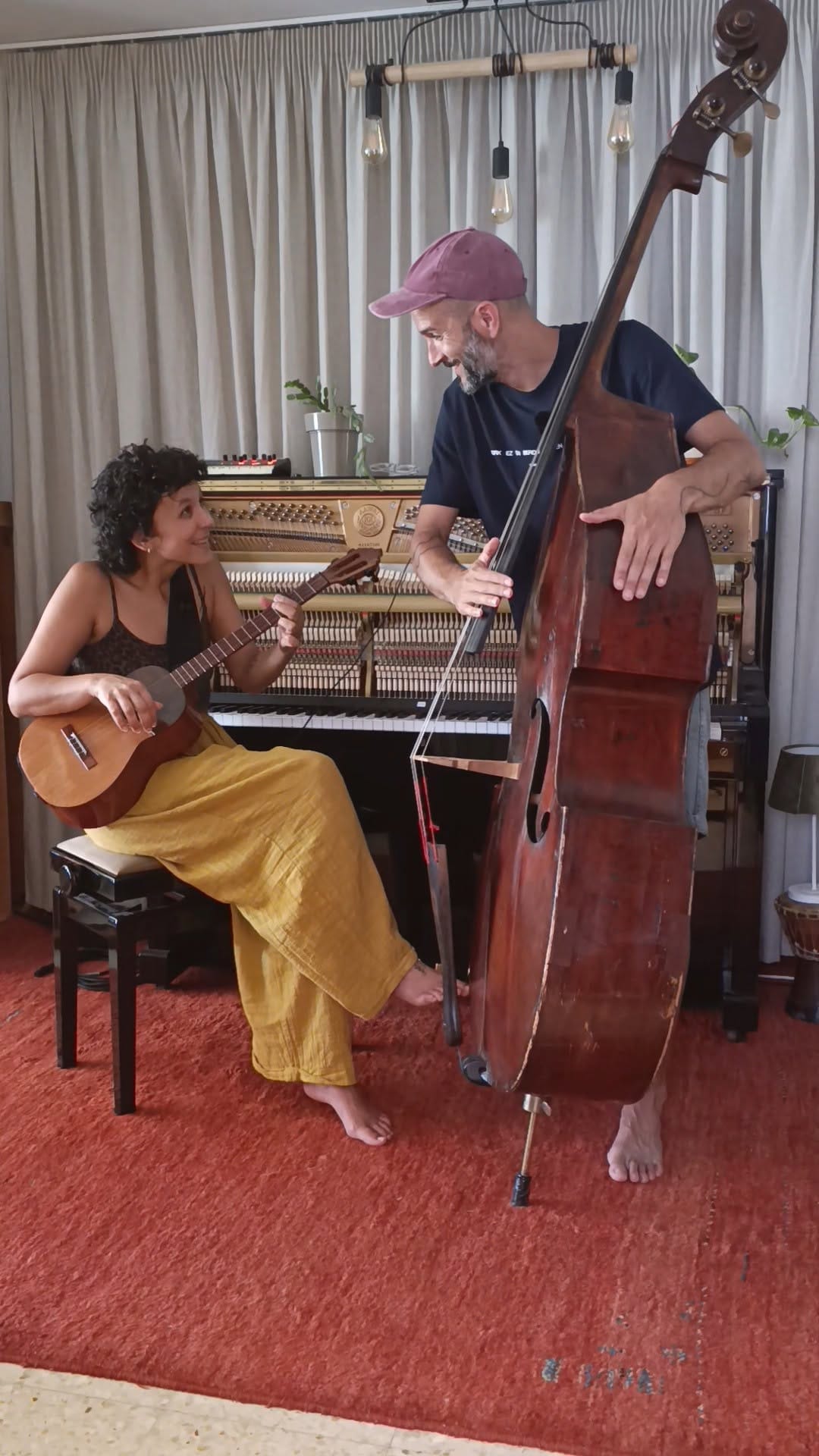 Post 5 by Paula Grande on Instagram (video)