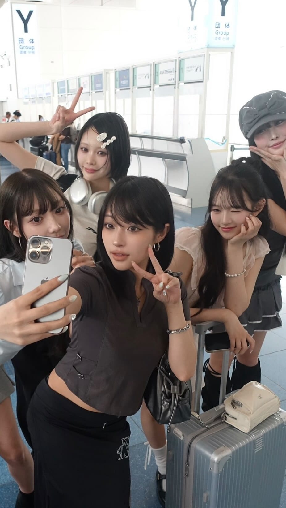Post 9 by Yeomju on Instagram (video)