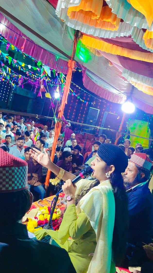 Post 4 by Farhan Khan on Instagram (video)