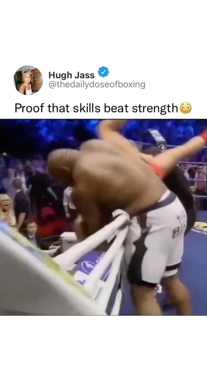 Post 9 by Your Daily Boxing Videos 🥊 on Instagram (video)