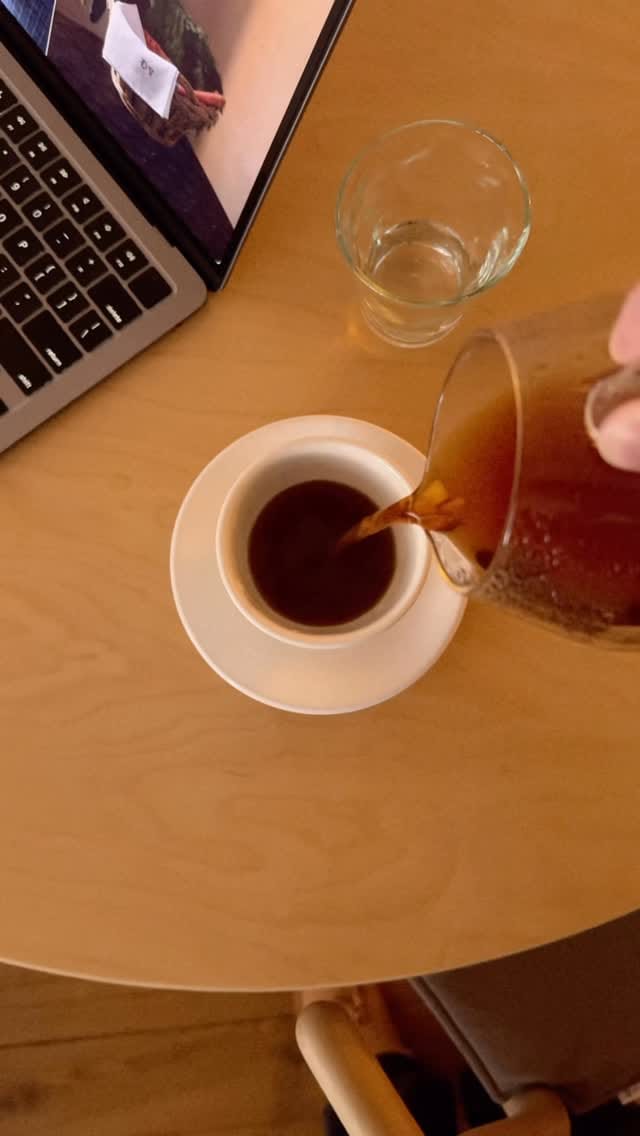 Post 7 by OBROSCOFFEE /オブロスコーヒー on Instagram (video)