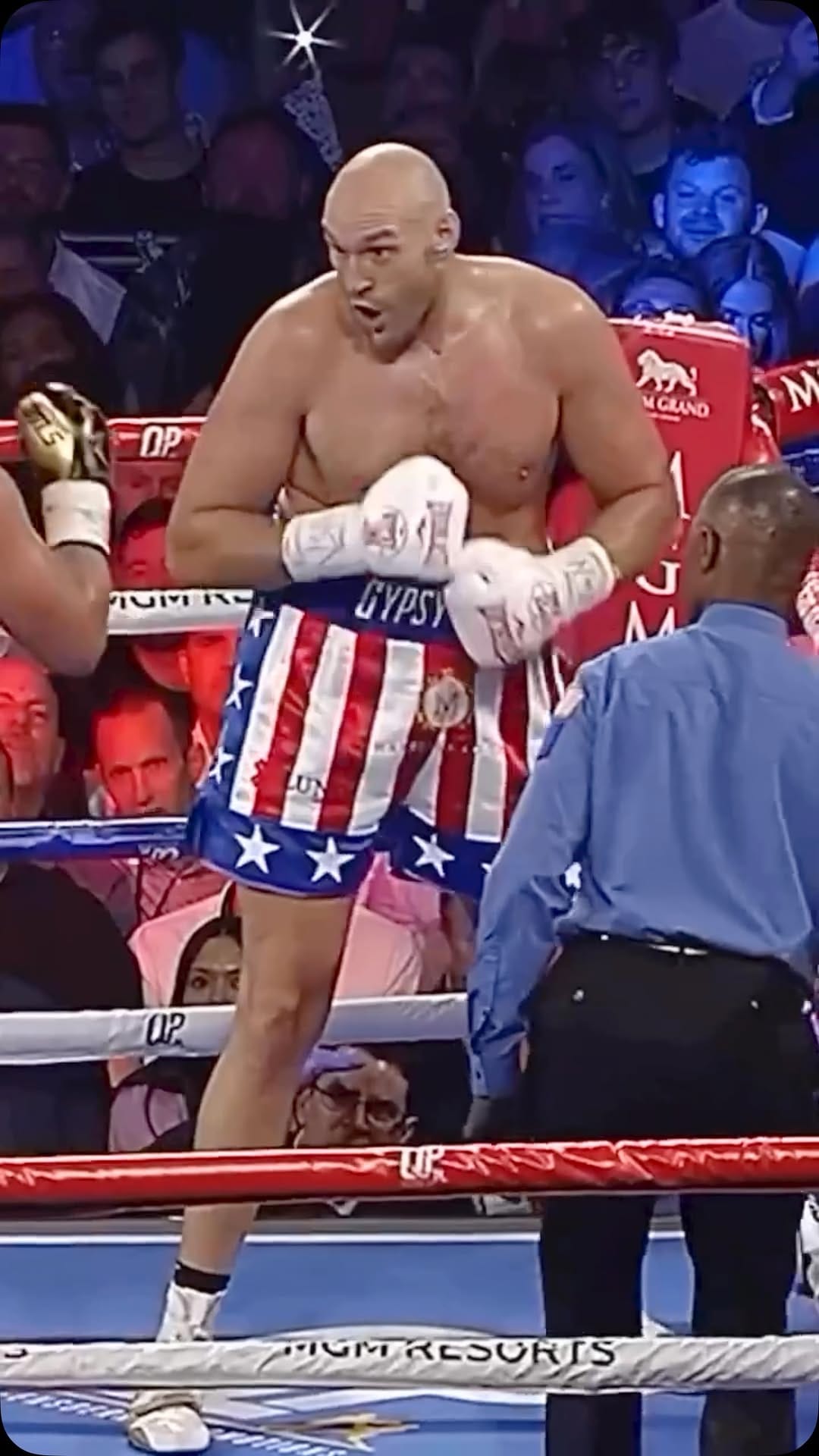Post 8 by Your Daily Boxing Videos 🥊 on Instagram (video)