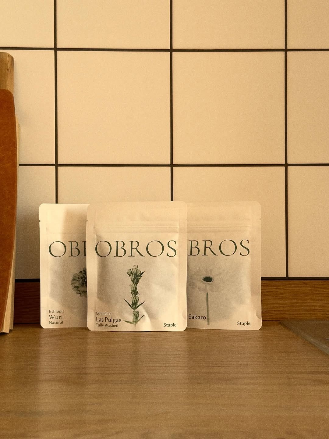 Post 2 by OBROSCOFFEE /オブロスコーヒー on Instagram (carousel)