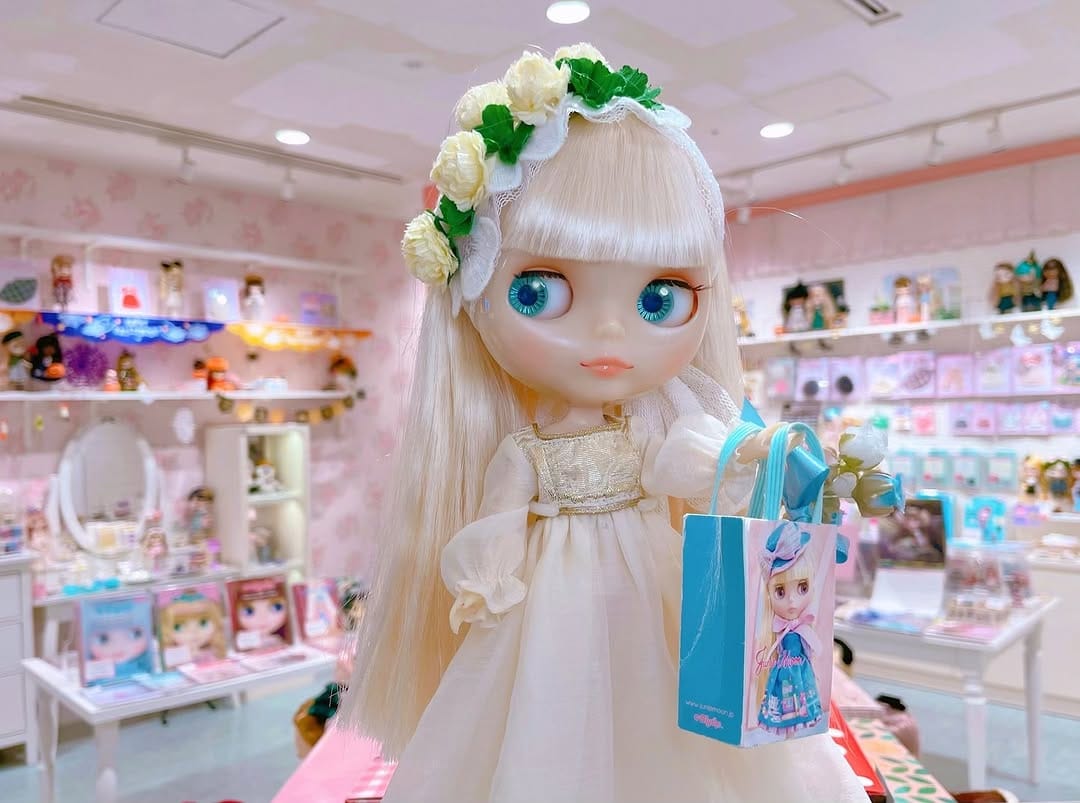 Post 7 by 【閉店】Junie Moon 新宿店 on Instagram (image)