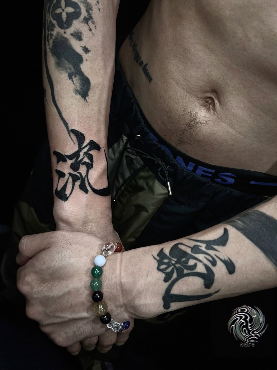 Post 6 by 彫師 界螺  -  tattooist kaira on Instagram (carousel)