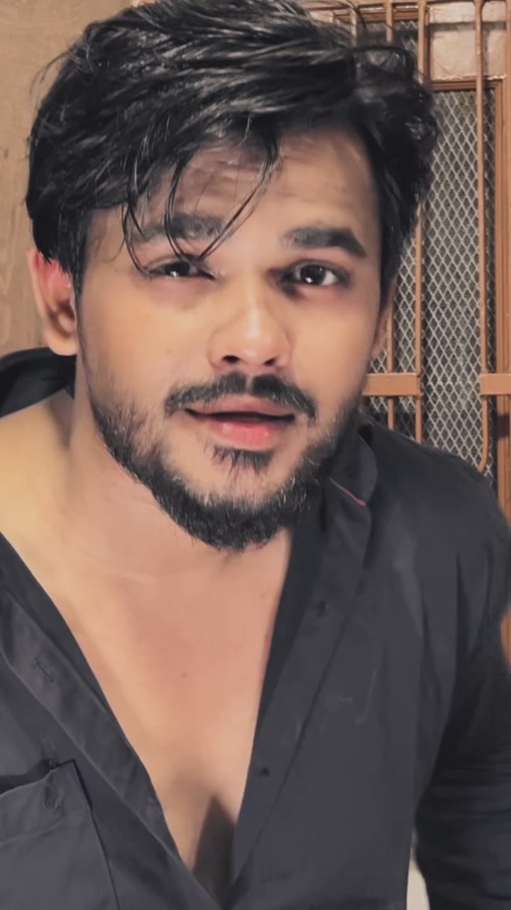 Post 7 by Anupamm Tiwari on Instagram (video)