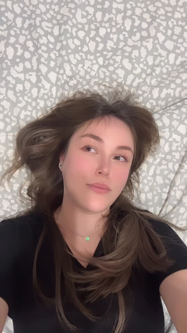Post 2 by Nathalia M. on Instagram (video)