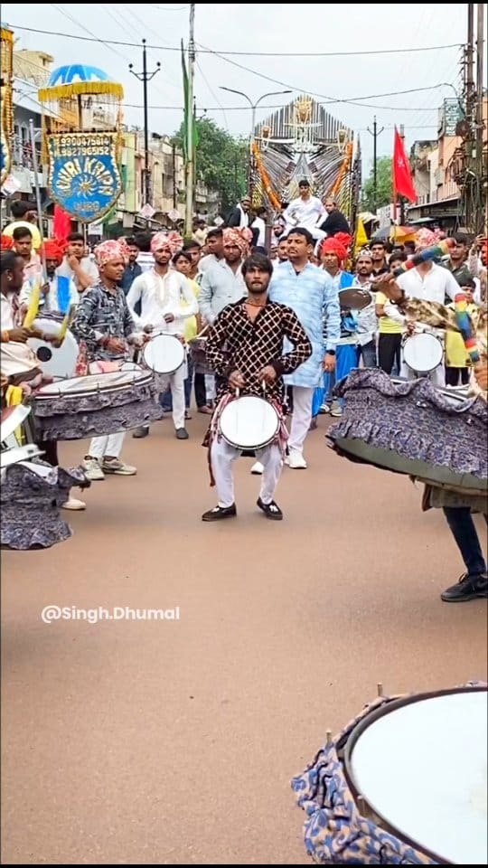 Post 10 by Singh Dhumal on Instagram (video)