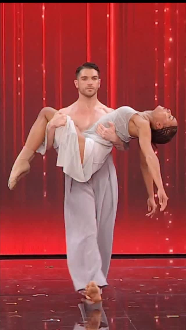 Post 6 by Simone Nolasco on Instagram (video)
