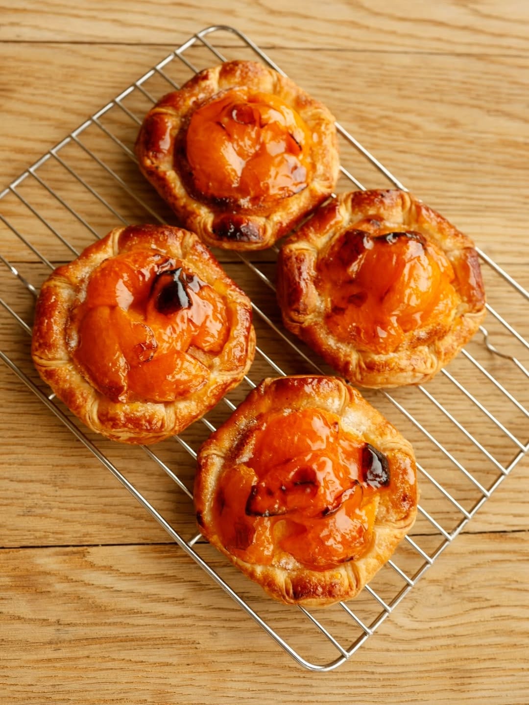 Post 1 by Pâtisserie TAK. (パティスリータク) on Instagram (image)