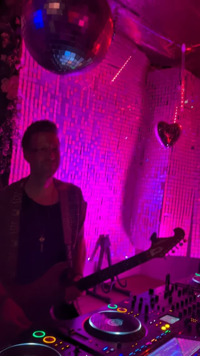 Post 7 by silvanyost on Instagram (video)