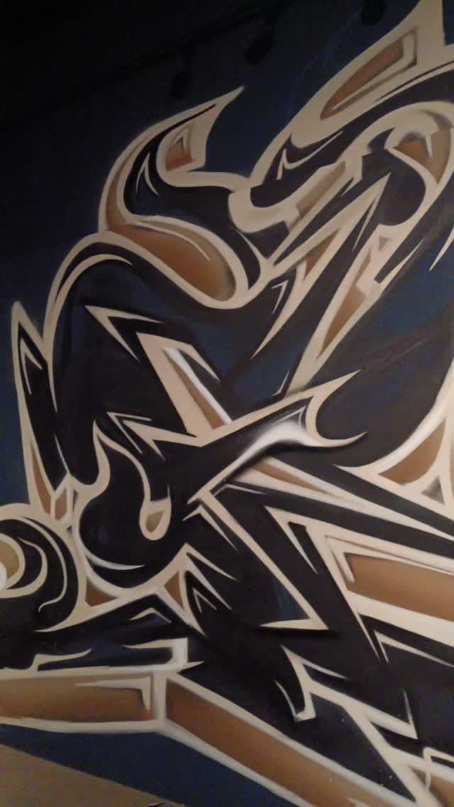 Post 6 by Feym | 🎨 Graffiti Artist |  🚂 Freights & Wildstyle on Instagram (video)