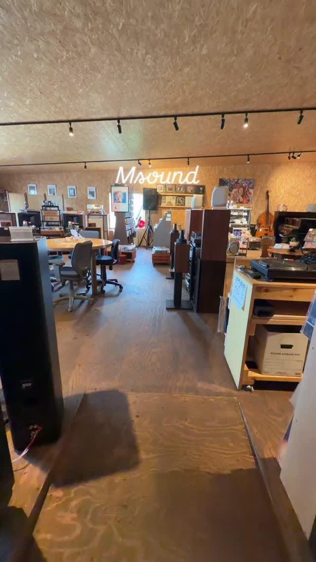 Post 1 by Msound on Instagram (video)