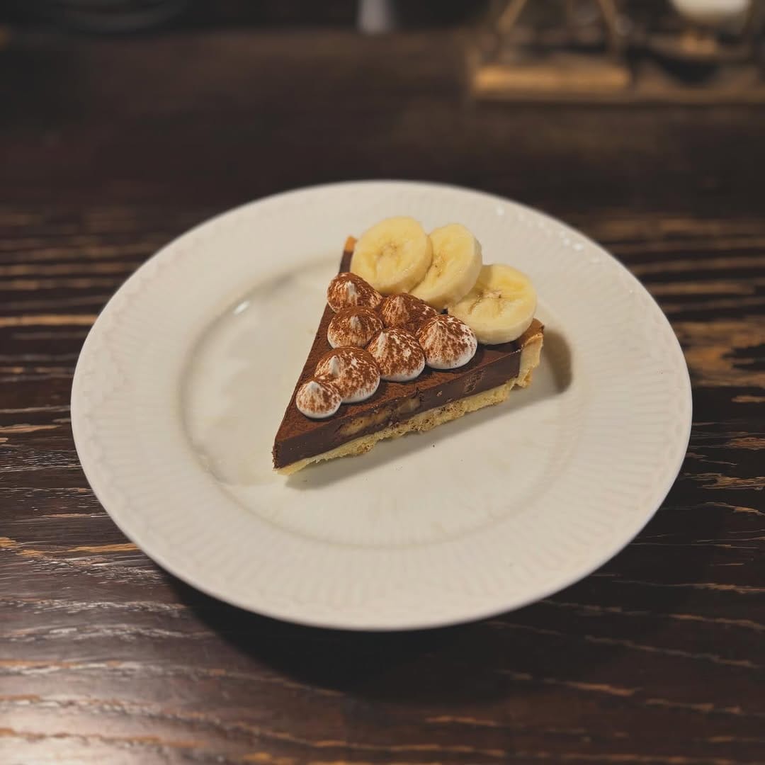Post 5 by ロックフォールカフェ / ROQUEFORT CAFE on Instagram (carousel)
