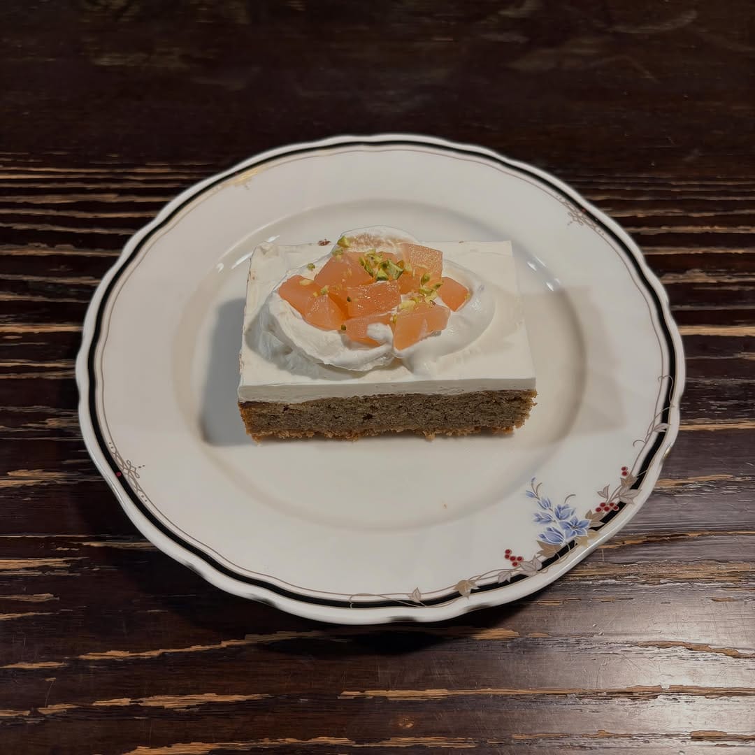 Post 3 by ロックフォールカフェ / ROQUEFORT CAFE on Instagram (carousel)