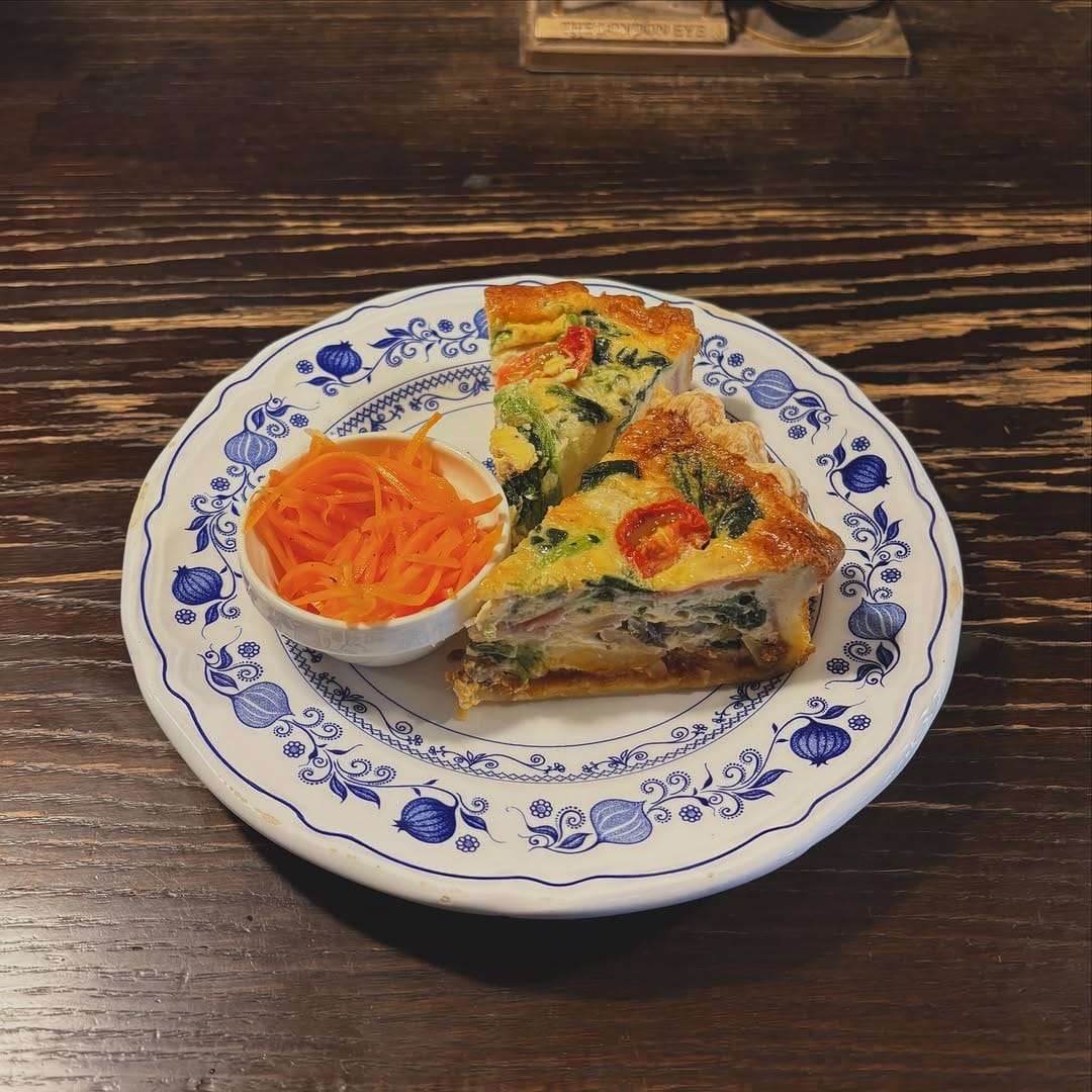Post 4 by ロックフォールカフェ / ROQUEFORT CAFE on Instagram (image)