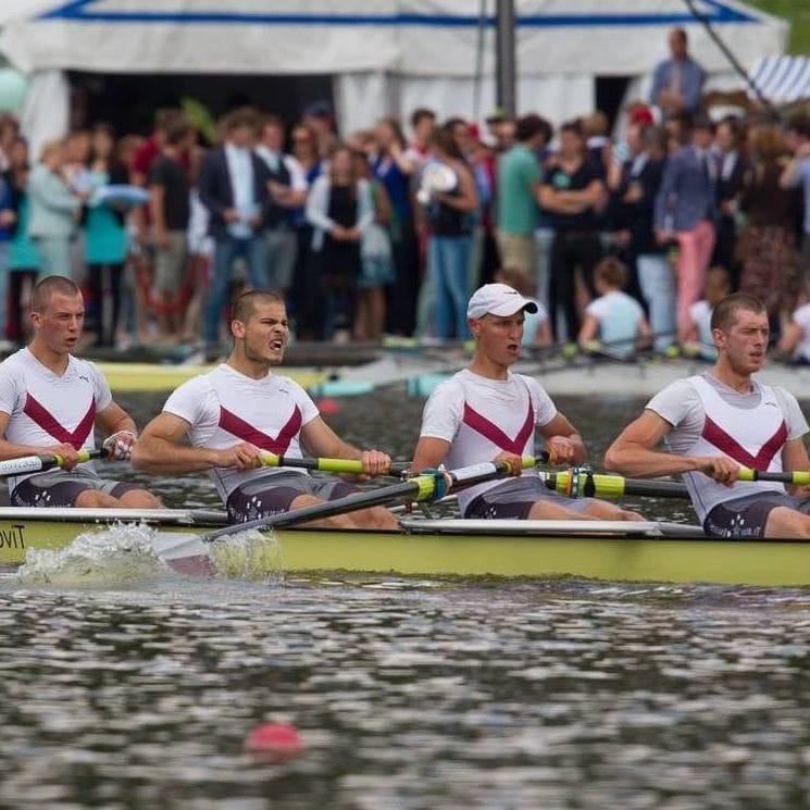 Post 7 by Tilburg University on Instagram (carousel)
