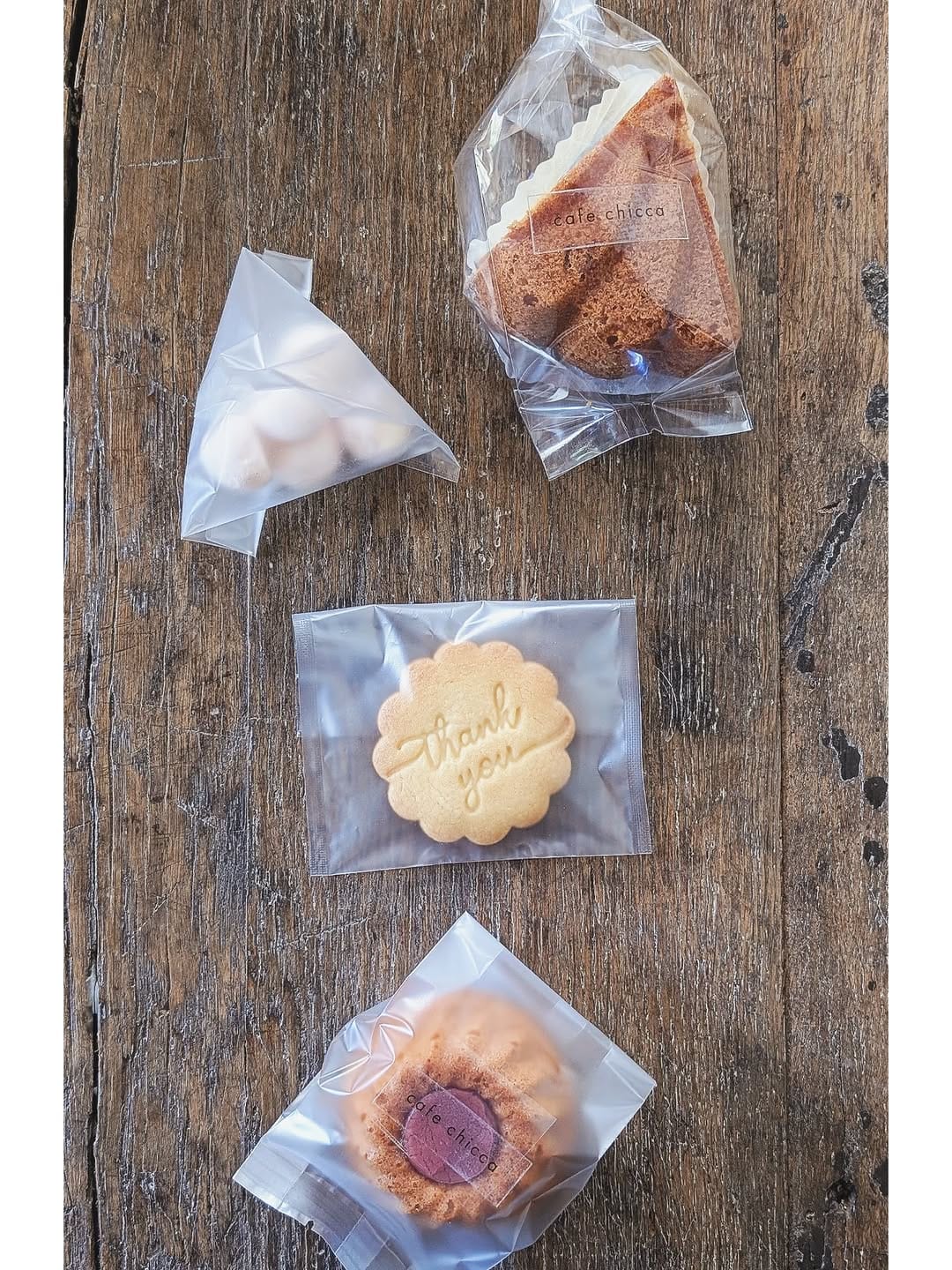 Post 4 by cafe chicca on Instagram (carousel)
