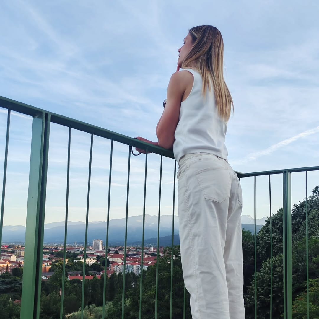 Post 3 by Cecilia Salvai on Instagram (carousel)