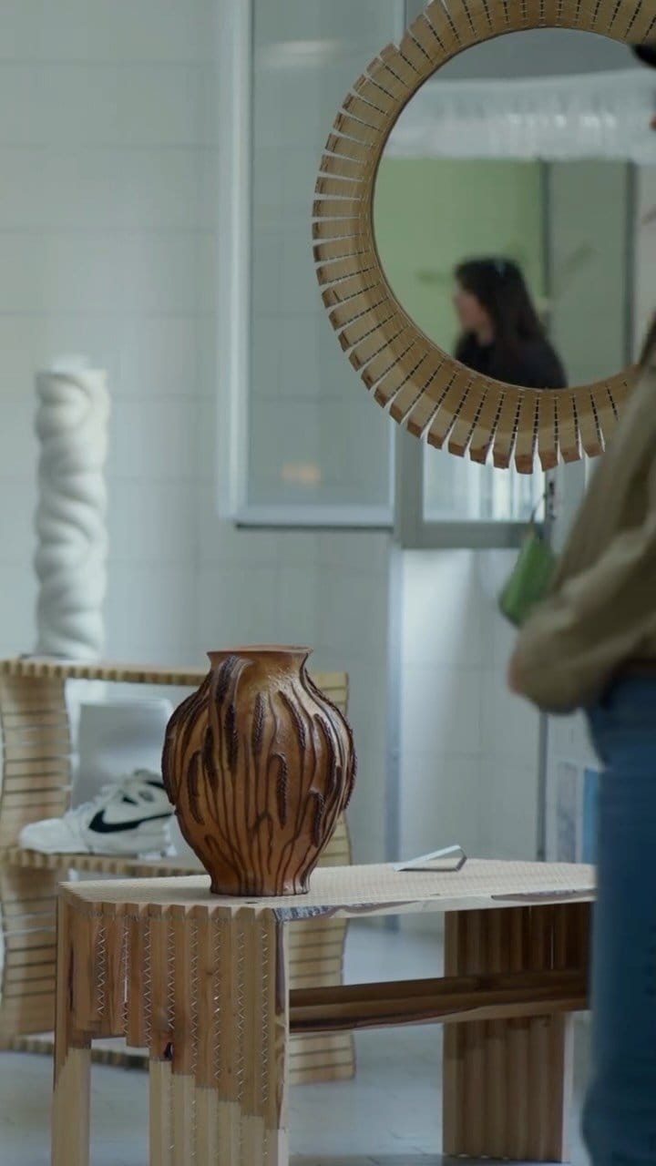 Post 5 by Design Academy Eindhoven on Instagram (video)