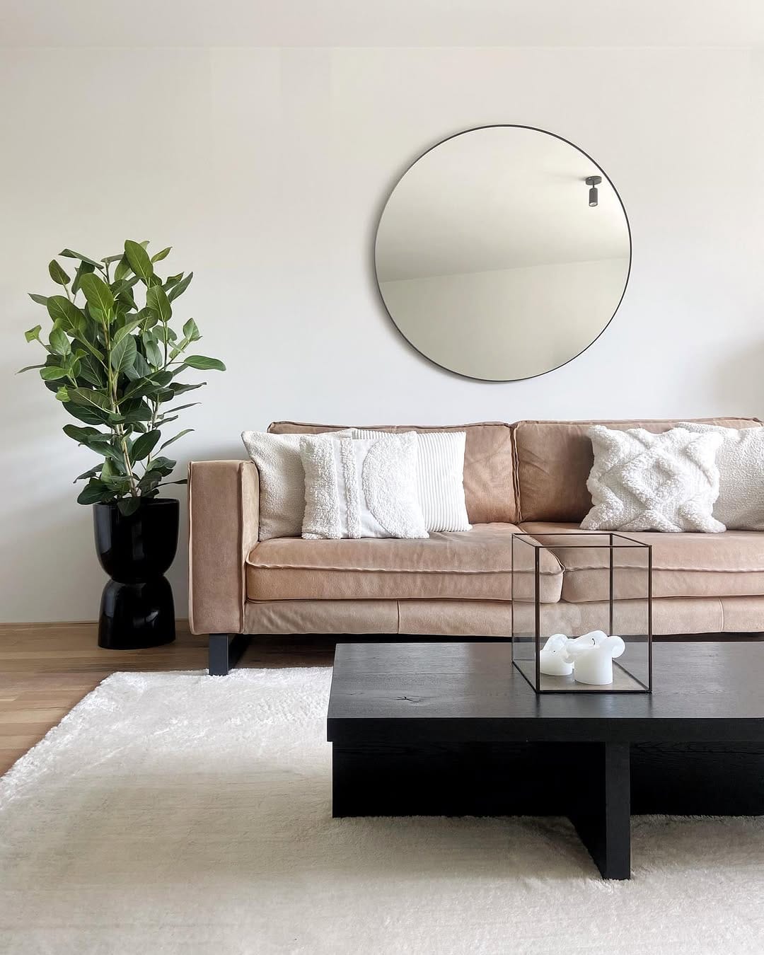 Post 3 by Stefan Plas | Interior Designer & Content Creator on Instagram (carousel)