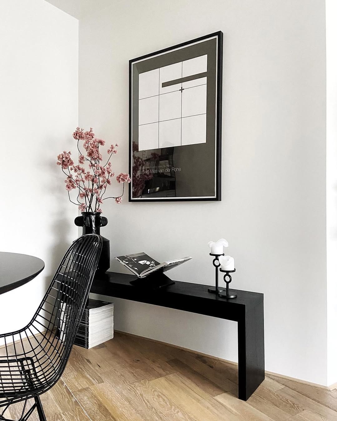 Post 6 by Stefan Plas | Interior Designer & Content Creator on Instagram (image)