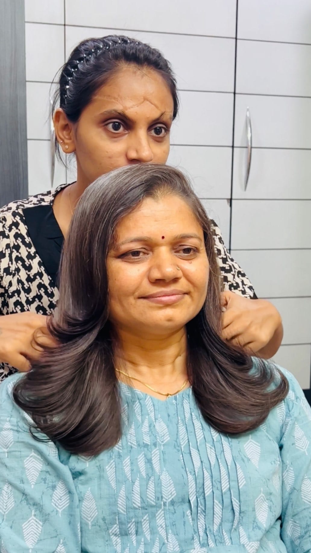 Post 4 by Bhavna Bhesaniya on Instagram (video)