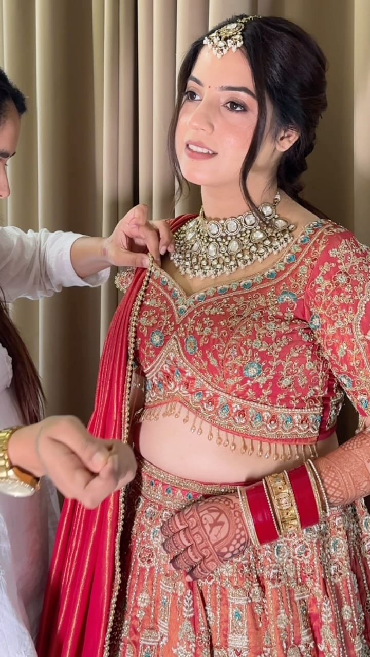 Post 2 by Rimi | makeup artist | hair | styling on Instagram (video)