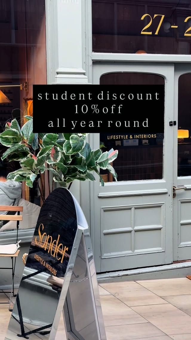 Post 9 by s o n d e r on Instagram (video)