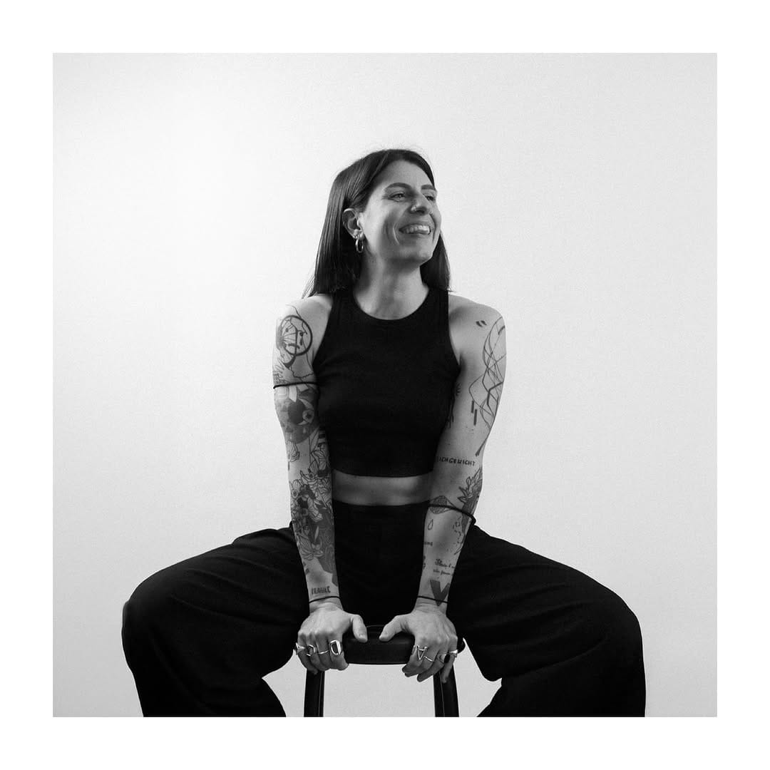 Post 4 by Hila on Instagram (image)