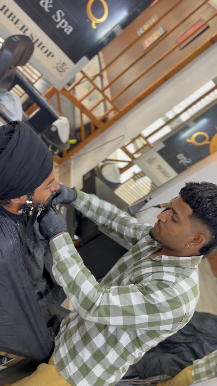 Post 5 by A STAR hair saloon on Instagram (video)