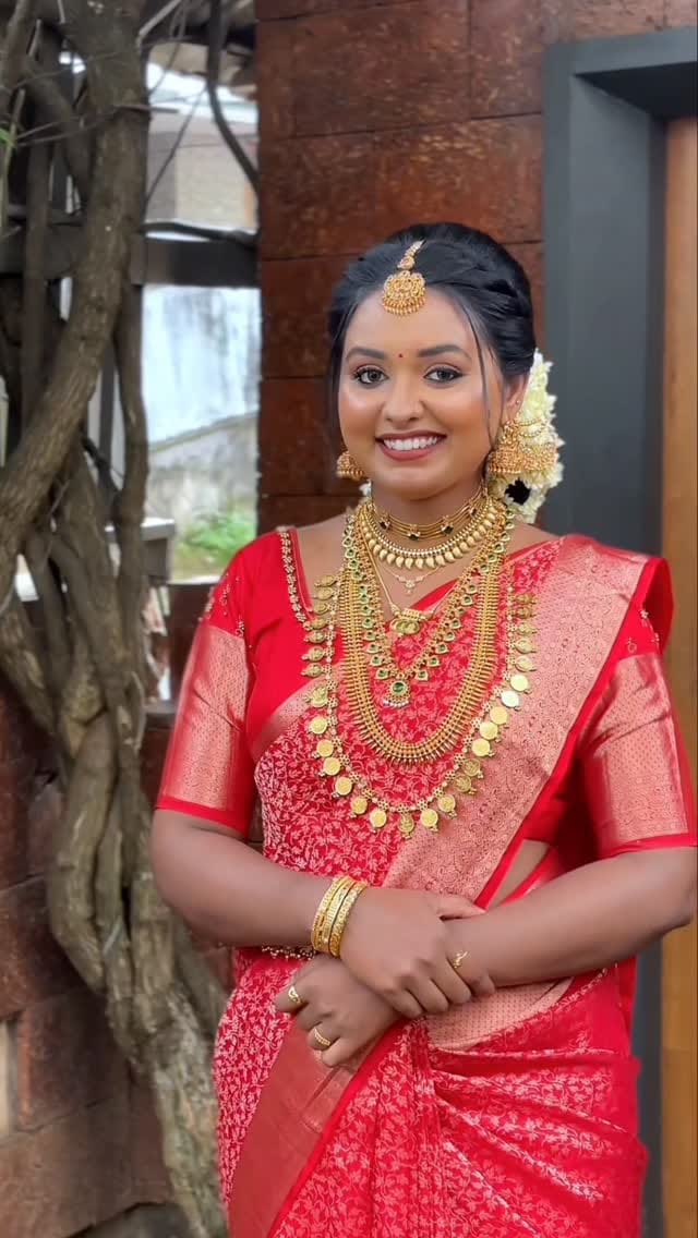 Post 6 by Miracle Family Makeover Studio - Kollam on Instagram (video)