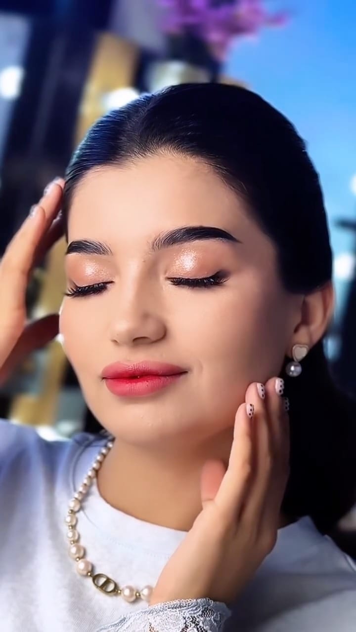 Post 1 by @make_up_yulduzim on Instagram (video)