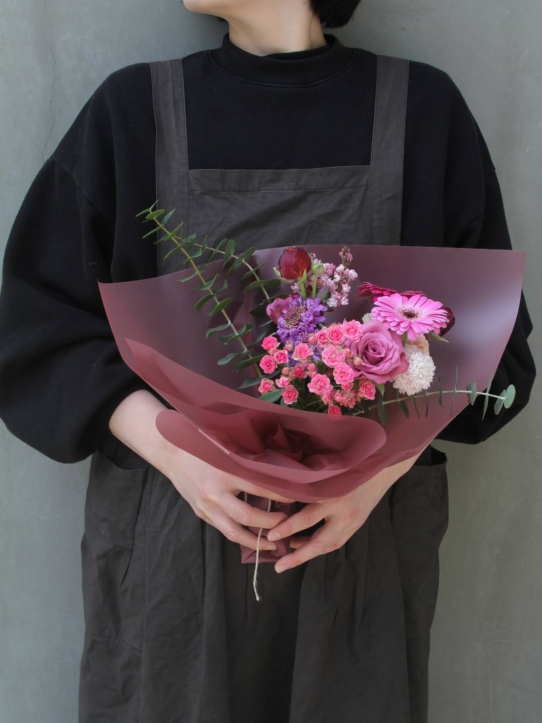 Post 1 by DEAR, FOLKS & FLOWERS on Instagram (carousel)