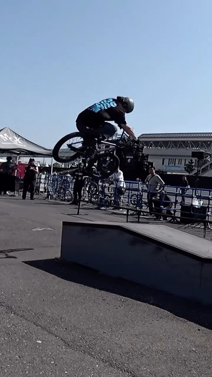 Post 7 by bern / バーン on Instagram (video)