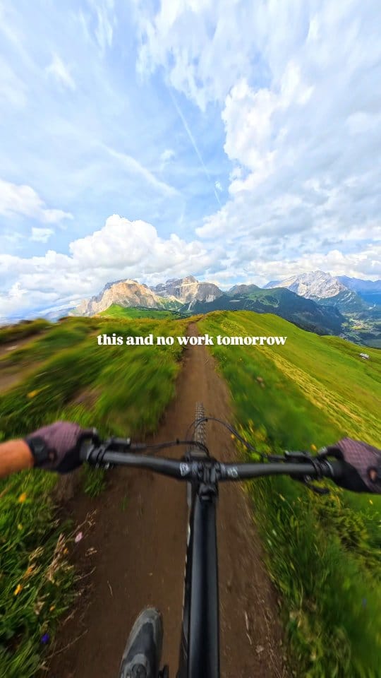 Post 1 by Benni on Instagram (video)