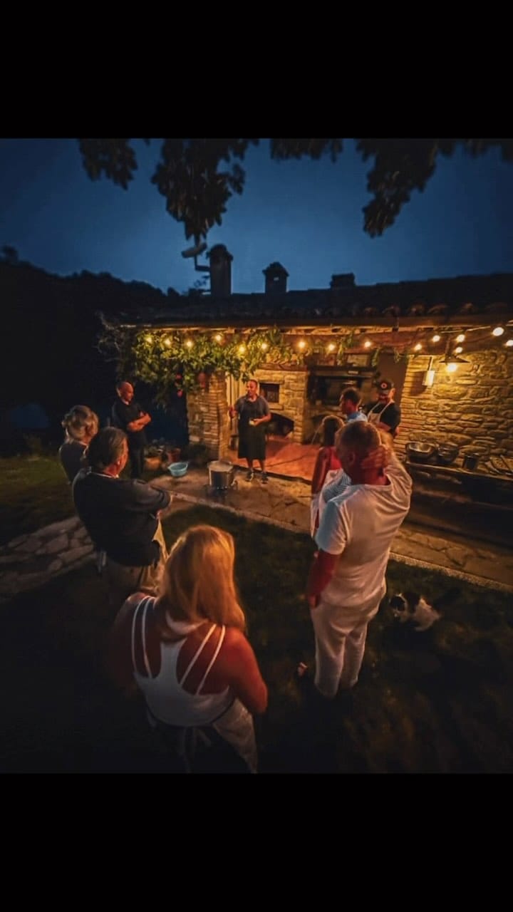 Post 9 by La Tavola Marche CookingSchool on Instagram (video)