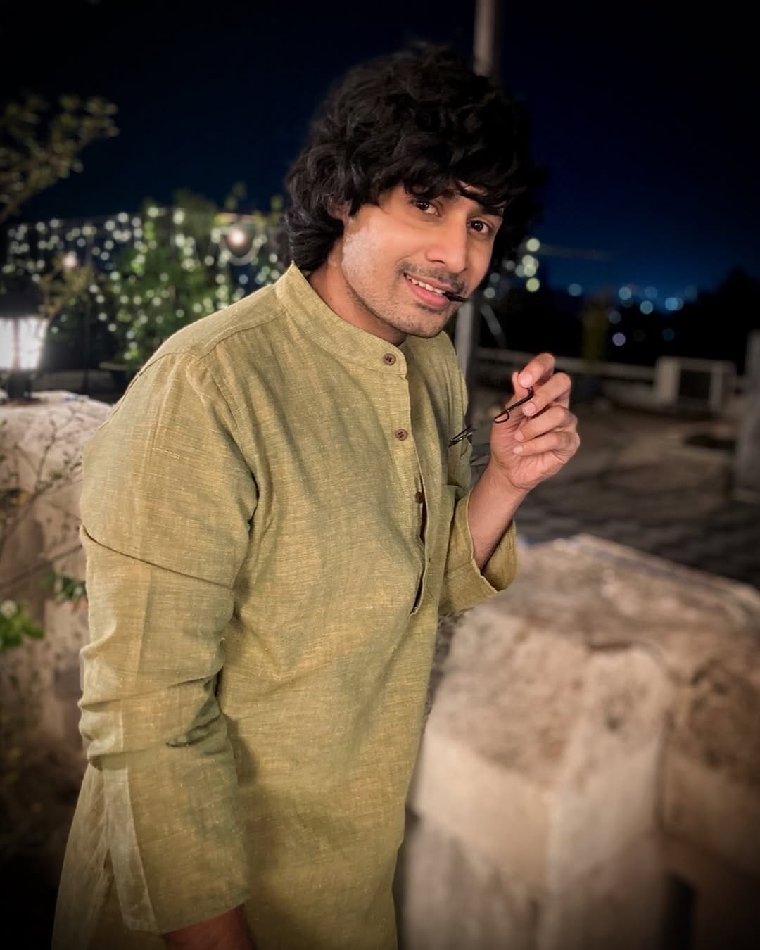 Post 2 by Rohit Agrawal on Instagram (image)