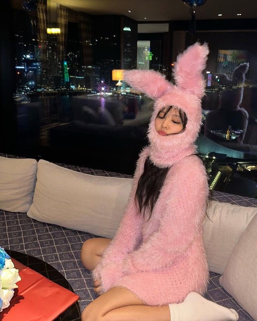 Post 7 by JENNIE (제니) on Instagram (carousel)