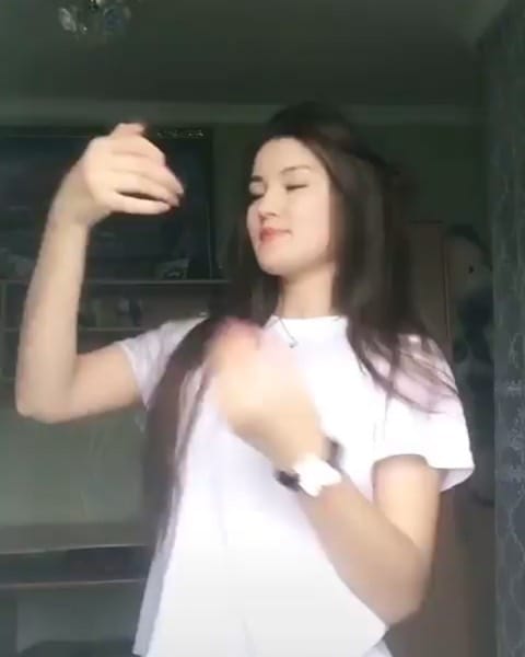 Post 9 by Aizada❤️ on Instagram (video)