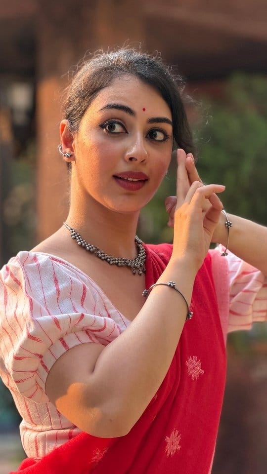 Post 9 by Shreeyaa Popat | Kathak Exponent & Educator on Instagram (video)